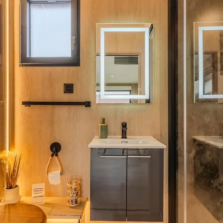 La Briardine - Jacuzzi - Netflix - Proche